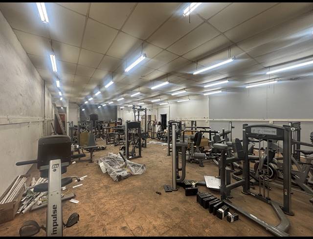528M² WAREHOUSE TO LET IN BEACONVALE